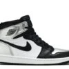 Wmns Air Jordan 1 Retro High OG 'Silver Toe' -Chic Shoe Store 1 26