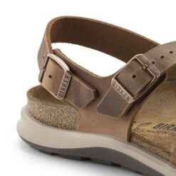 Birkenstock Sonora Oiled Leather 19 Birkenstock Sonora Oiled Leather -Chic Shoe Store 1022243 detail 1