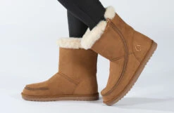 Chestnut BILLY Cozy Boots -Chic Shoe Store BK21304 250 studio standing 1 940x614 69df6f7d f282 46c4 a581 2ab0ae2c174a