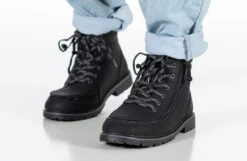 Black BILLY Lugs -Chic Shoe Store BK22344 001 studio standing 2 940x614 9d28d2e6 29c8 466c 985b 821151b27436
