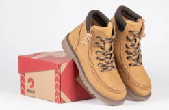 Tan BILLY Lugs -Chic Shoe Store BK22344 260 studio 2 940x614 cee52662 fbb6 467d bac5 6573cd9d3a6a