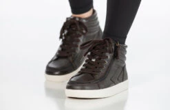 Brown Leather BILLY Ten9 CS Sneaker High Tops -Chic Shoe Store BK22442 200 studio standing 2 940x614 cb417e43 3abc 42ad 8b5b a5b936ec4b5b