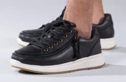 Men's Black Leather BILLY Comfort Lows -Chic Shoe Store BM20100 001 studio standing 2 940x614 22675b98 5ca5 402f b103 33750f0e4bb9